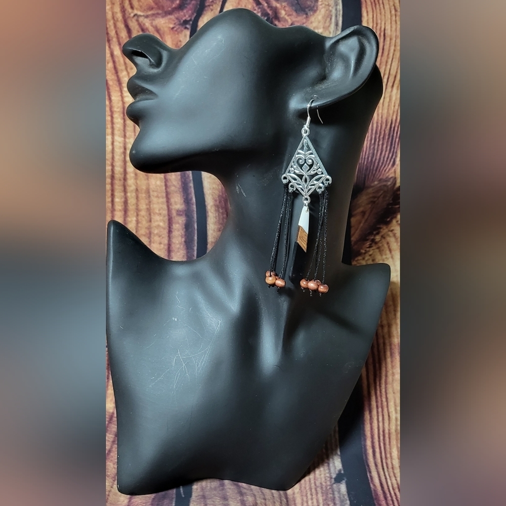 Silver filigree earrings with authentic wood